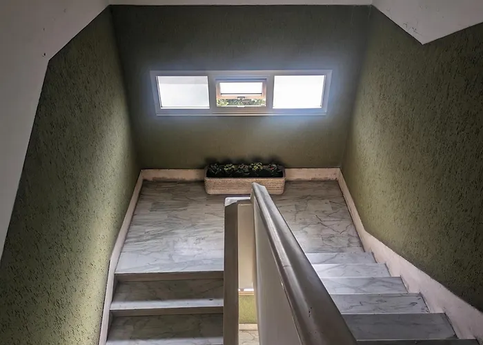 Casetta Sole, Superattico Con Terrazzo Vicino San Pietro, New Appartement